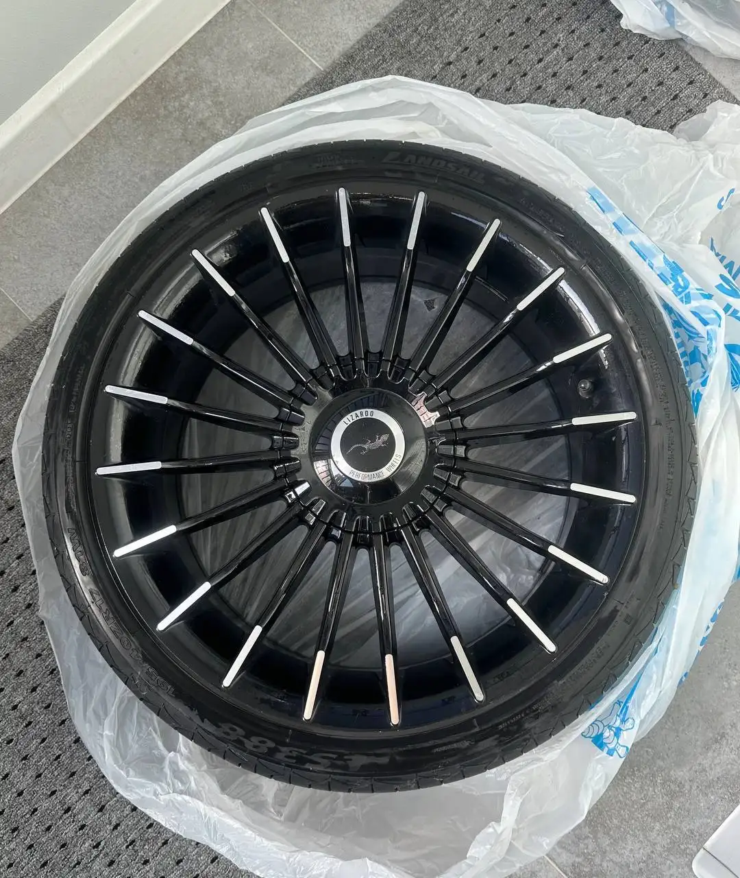 Литые диски R17 4x98 с резиной для Приоры - Запчасти (Авто) в Краснодар