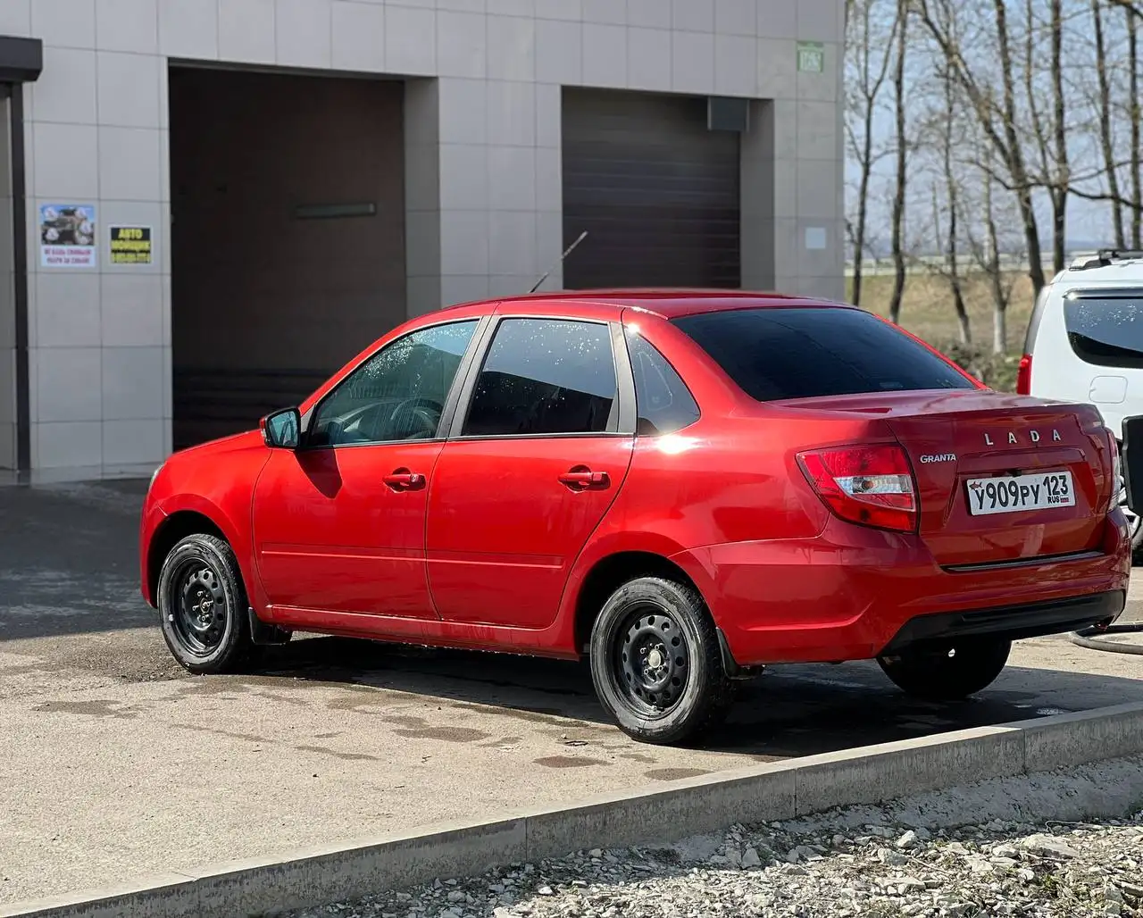 Продажа автомобиля Lada Granta FL 2022 года - Легковые автомобили (Авто) в Краснодар