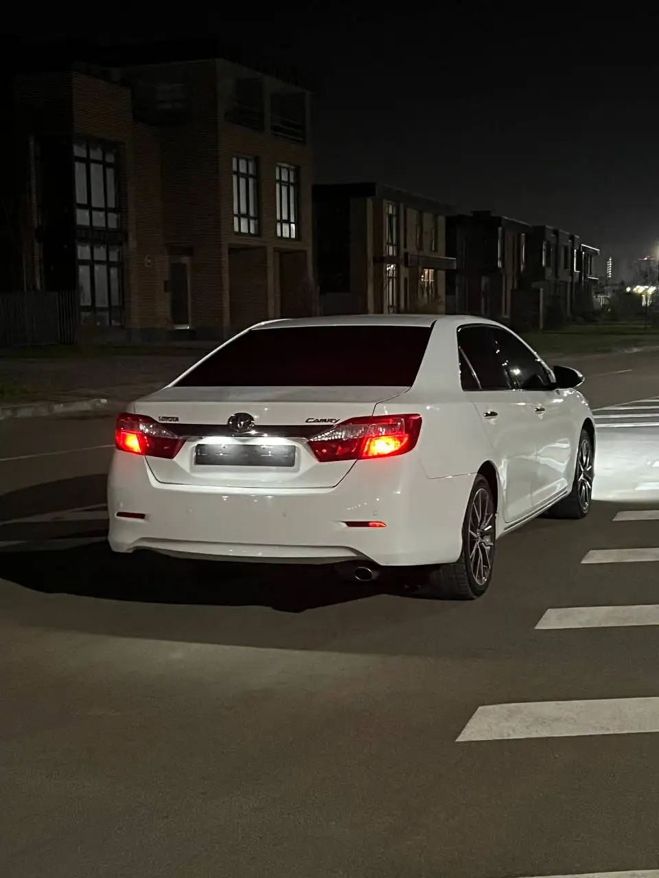 Продажа Toyota Camry XV50 2013 года в максимальной комплектации - Авто в Краснодар