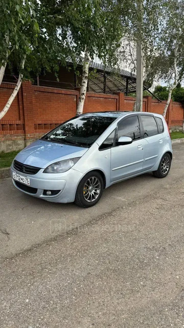 Продажа Mitsubishi Colt 2004 года в Майкопе - частное объявление в Майкоп