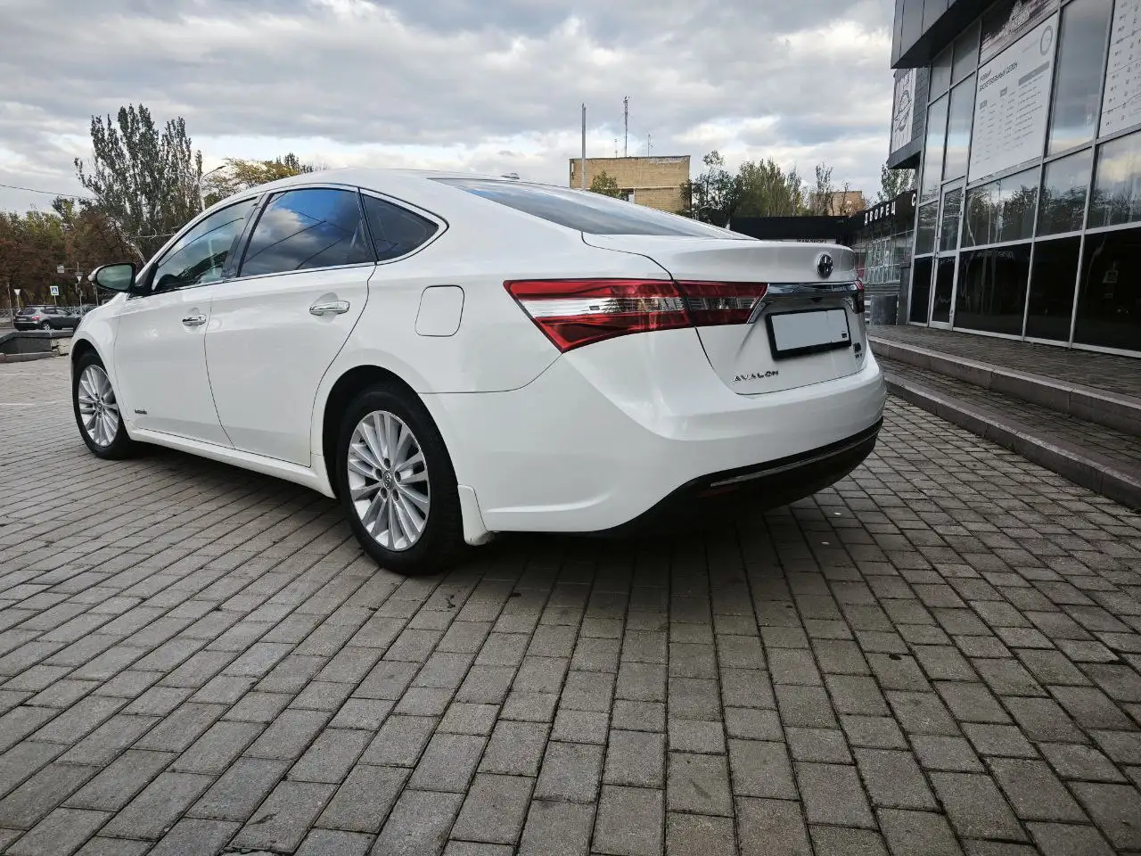 Toyota Avalon 2015 гибрид - Авто в Краснодар