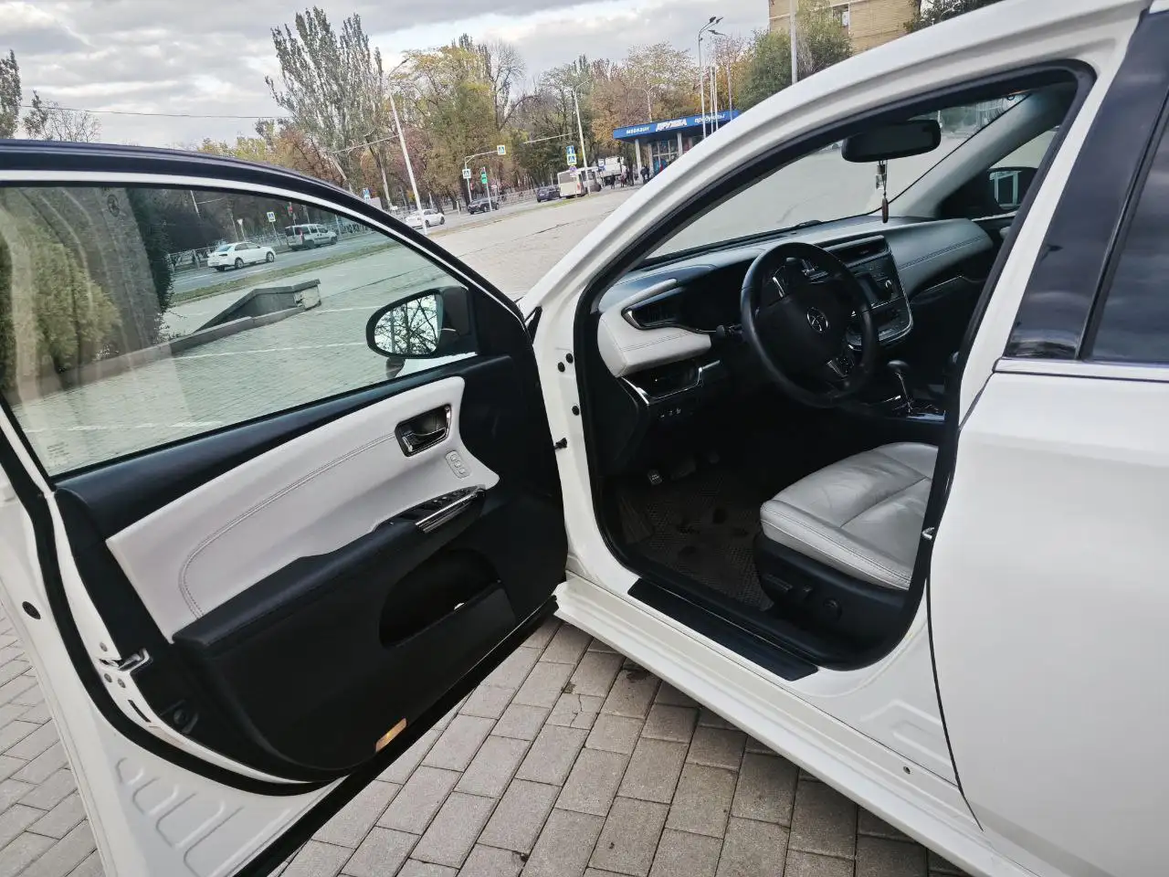 Toyota Avalon 2015 гибрид - Авто в Краснодар