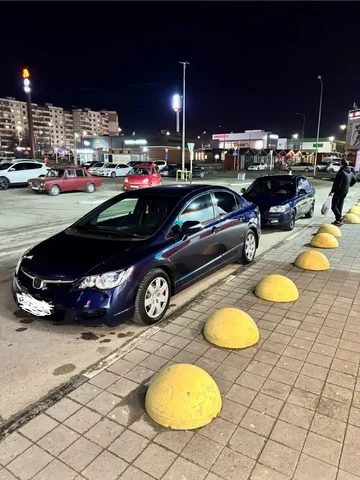 Хонда Цивик 2006 года в Новороссийске - Мотоциклы в Новороссийск