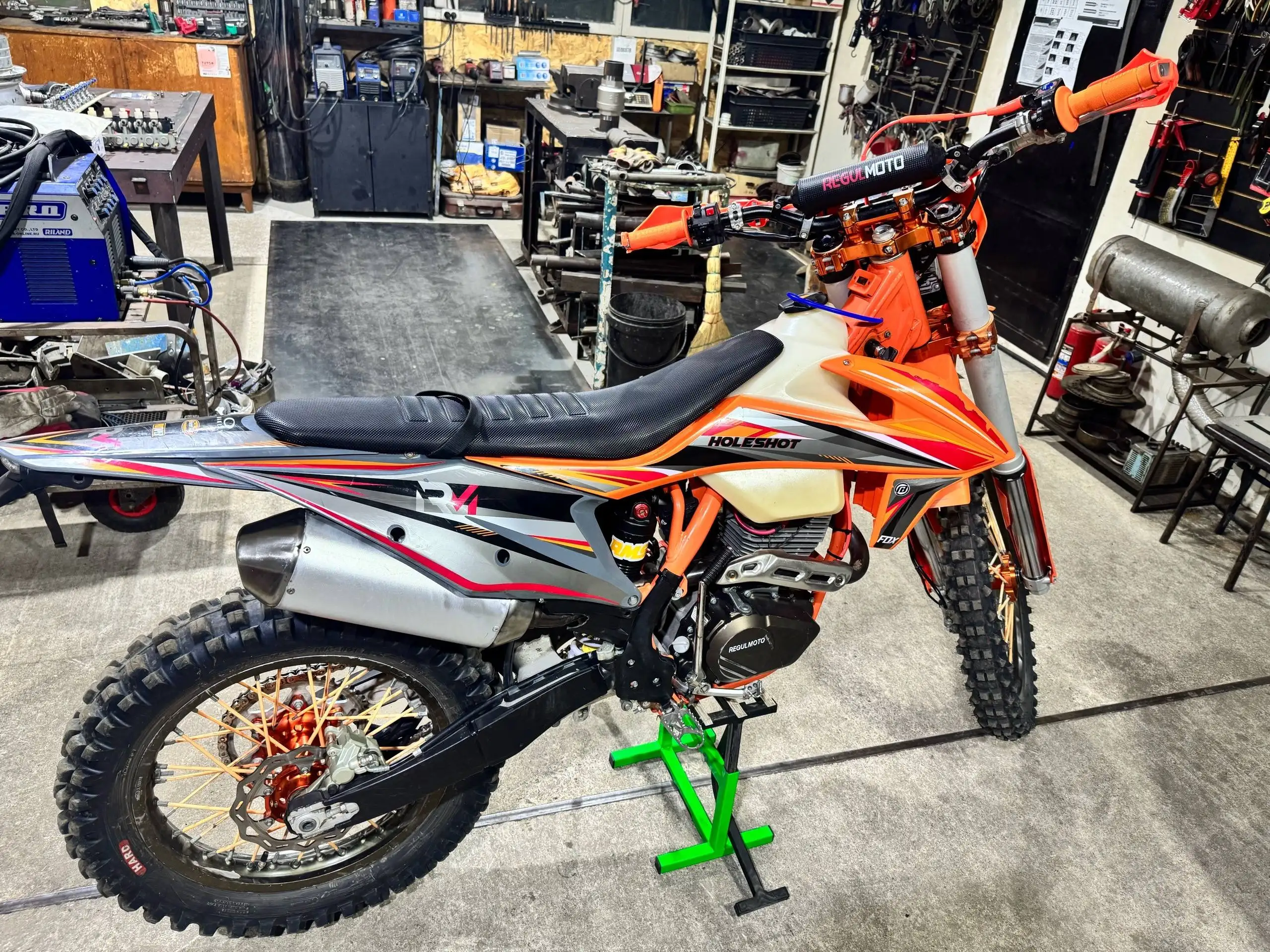 Продажа скутера REGULMOTO HOLESHOT 300 - Мотоциклы и скутеры (Авто) в Краснодар