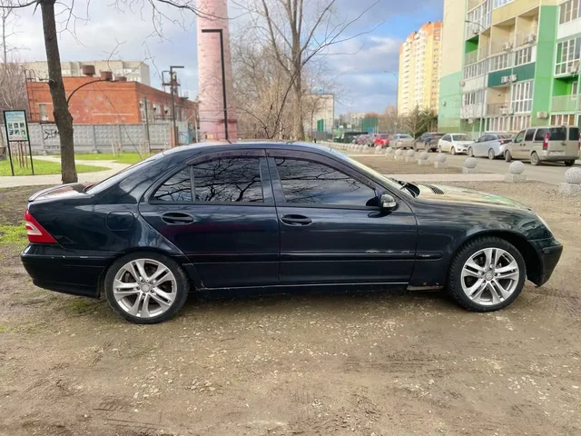Продажа Mercedes W203 2000 года - Кроссовер в Краснодар