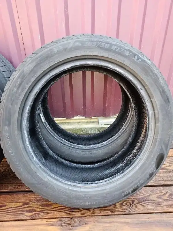 Продажа шин 205/50/17 - Шины и диски (Авто) в Краснодар