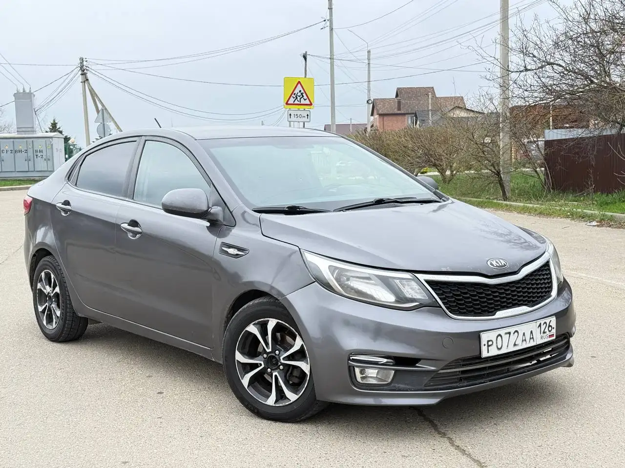 Продажа Kia Rio 2015 года 1.6 автомат - Легковые автомобили (Авто) в Курганинск