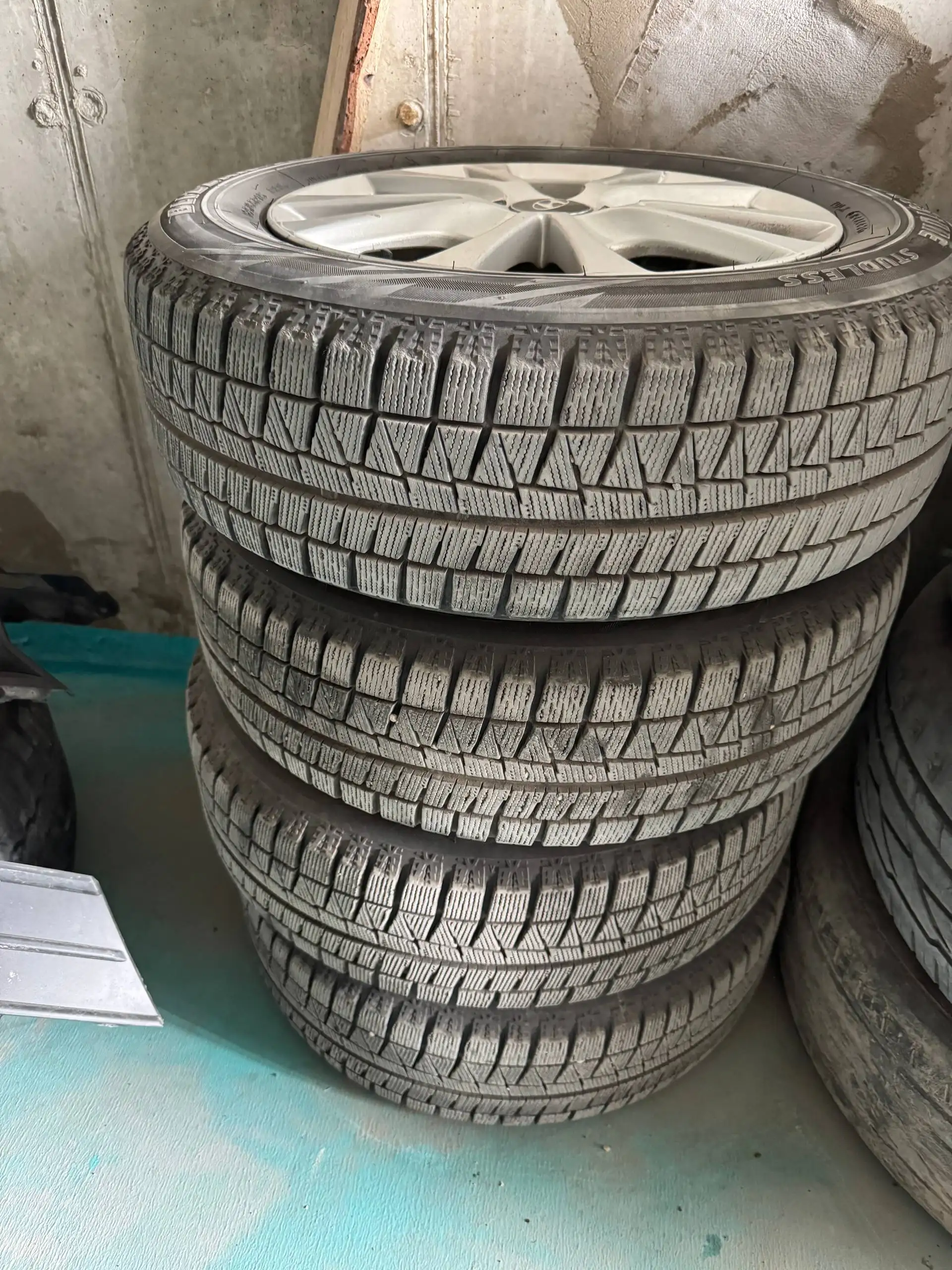 Р15 заводские от Соляриса - Запчасти (Авто) в Краснодар