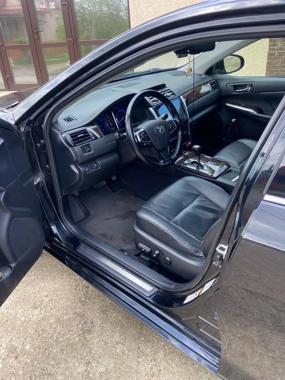 Продажа Toyota Camri 2015 года выпуска в Яблоновском - Легковые автомобили (Авто) в Яблоновский