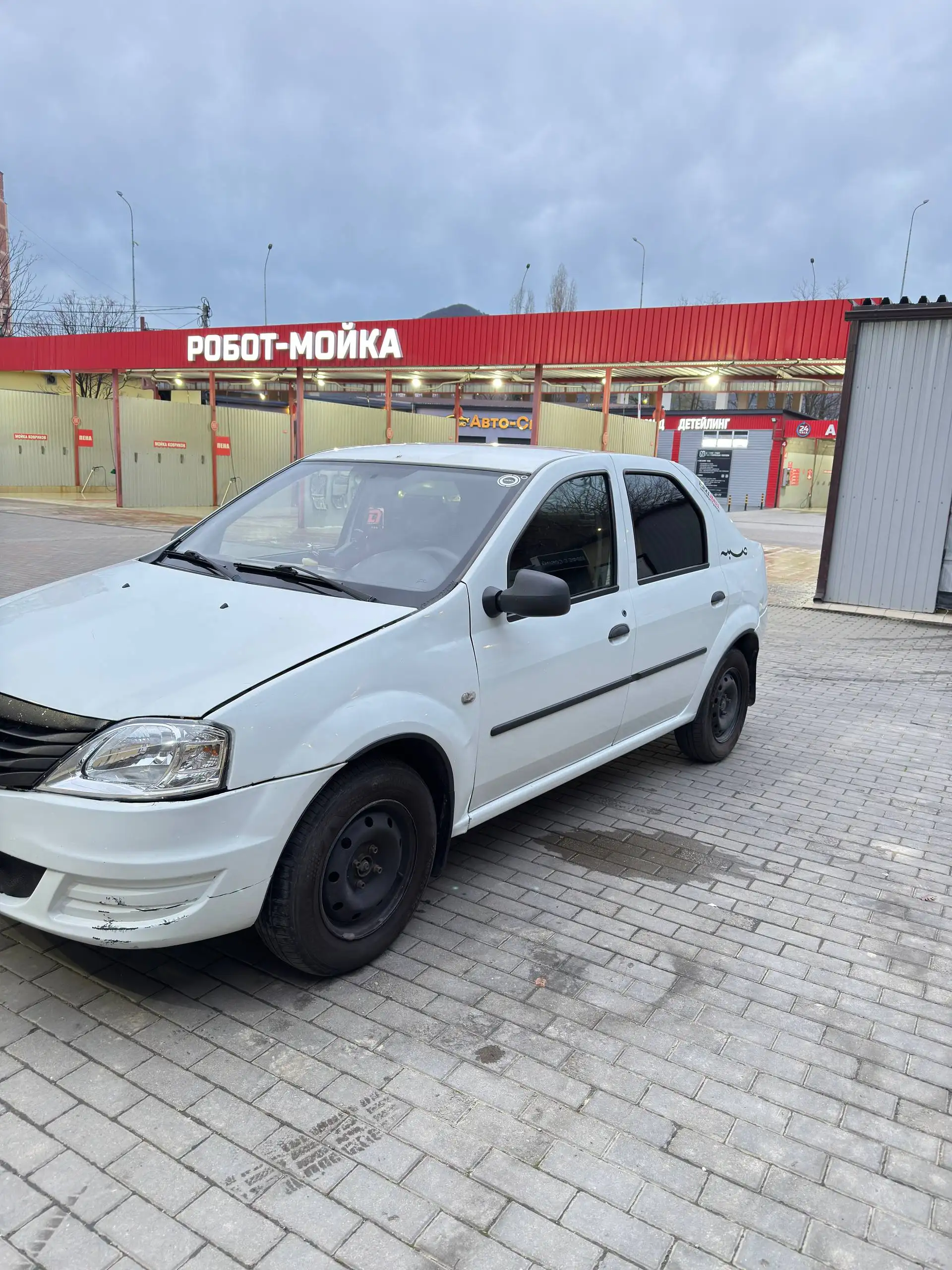 Рено Логан 1 рестайлинг 2011 года - Легковые автомобили (Авто) в Туапсе