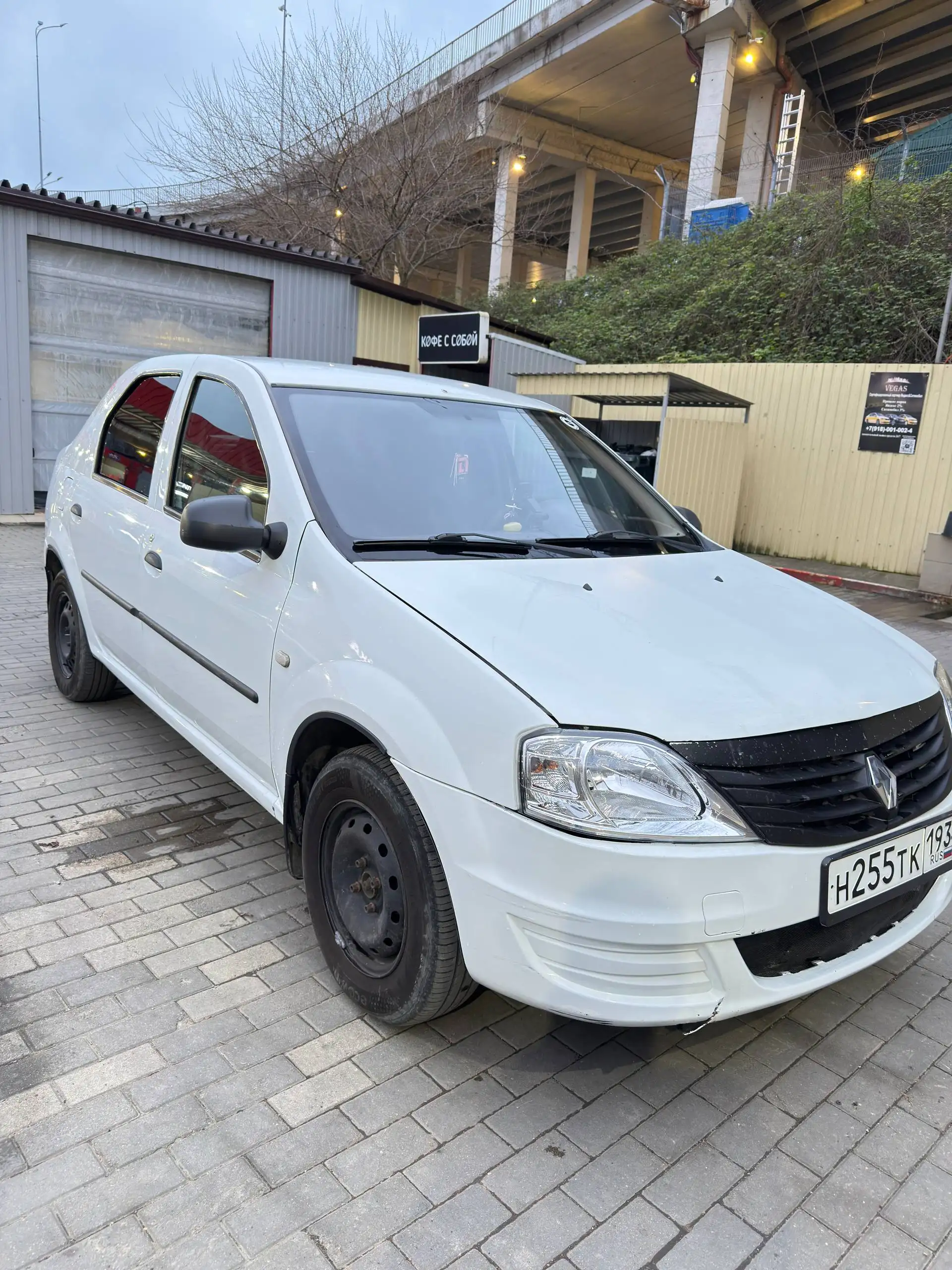 Рено Логан 1 рестайлинг 2011 года - Легковые автомобили (Авто) в Туапсе