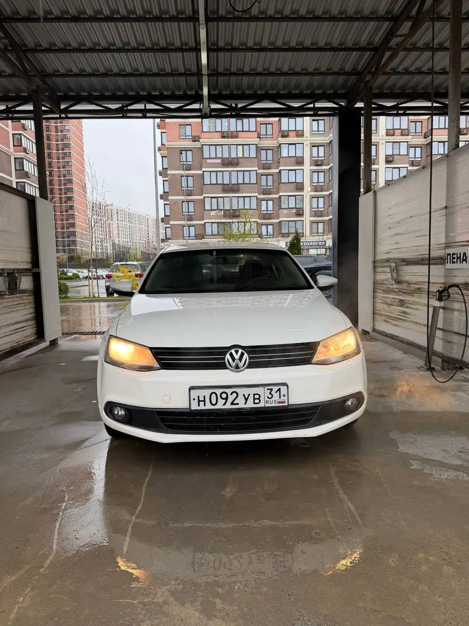 Volkswagen Jetta 2013 года в Краснодаре - Легковые автомобили (Авто) в Краснодар