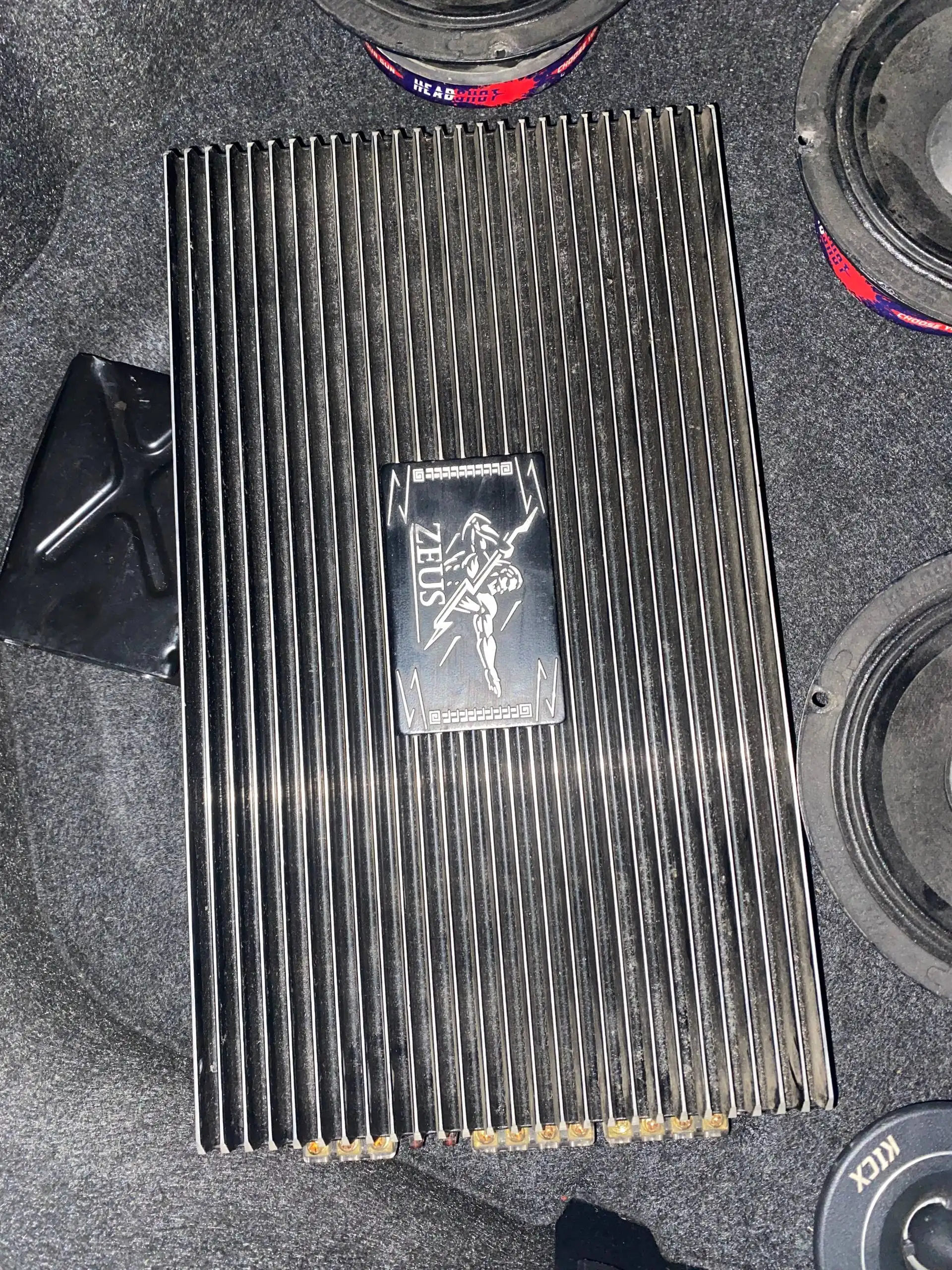 Продажа автозвука: колонки, сабвуфер, моноблок, усилитель - Автозвук (Авто) в Яблоновский