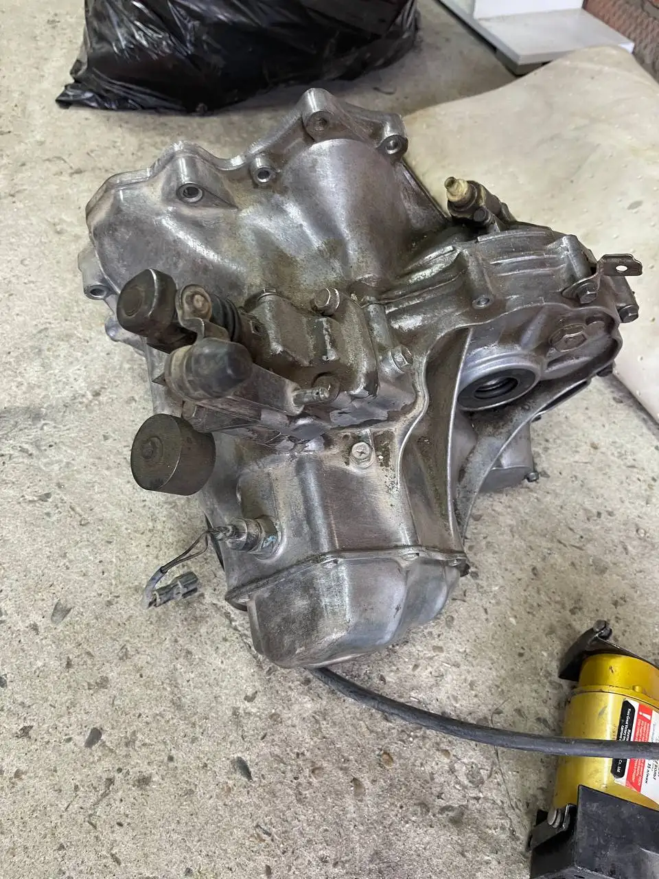 Запчасти для авто на авторынке Краснодар - Автозапчасти (Запчасти) в Краснодар