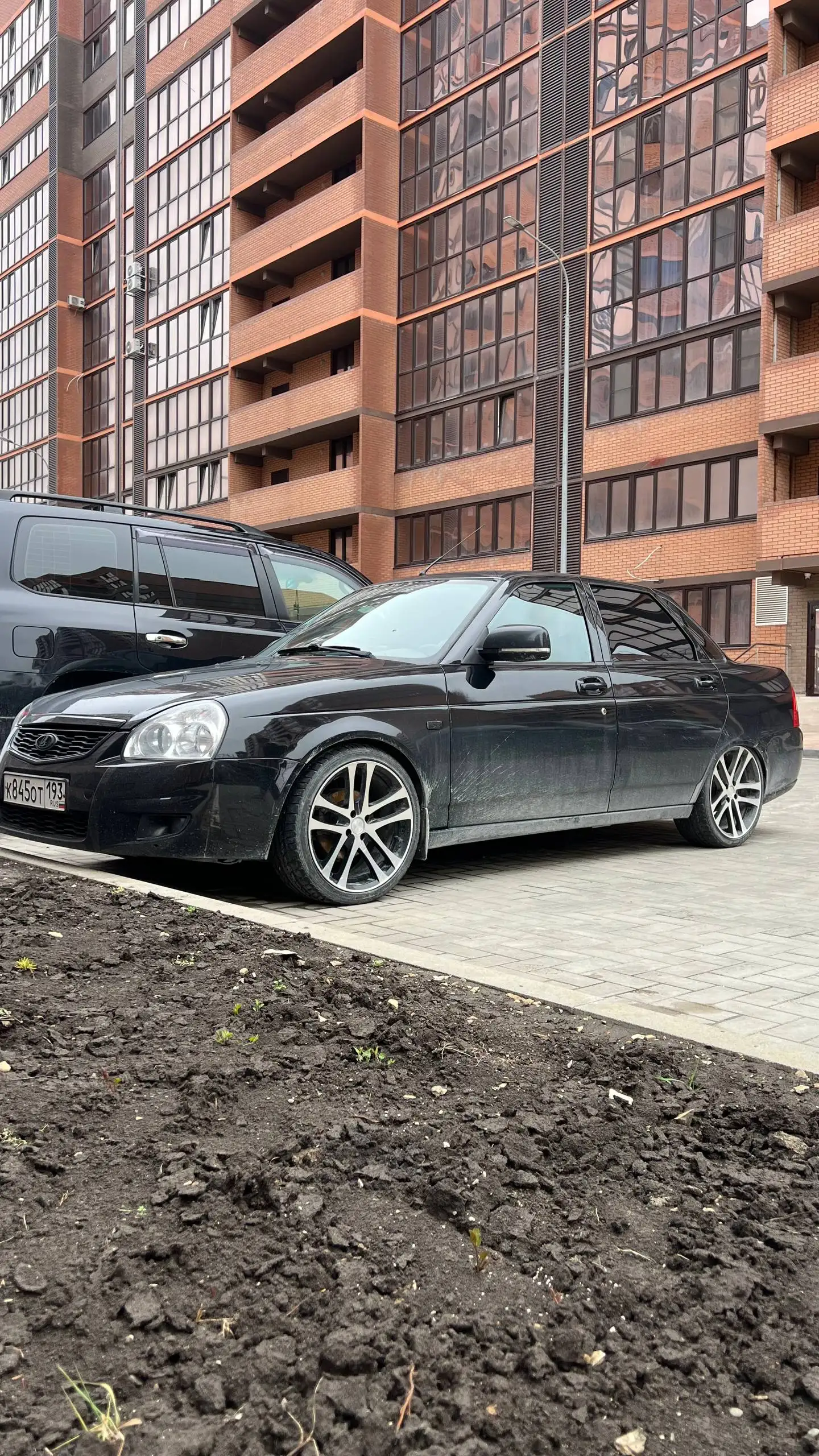 Рельсы 205/40/17 резина с дисками - Шины и диски (Авто) в Новороссийск