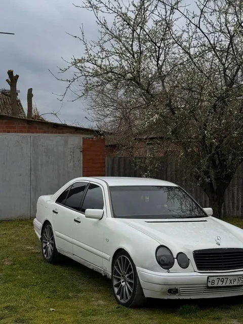 Мерседес 1996 года выпуска - частное объявление в Кавказская