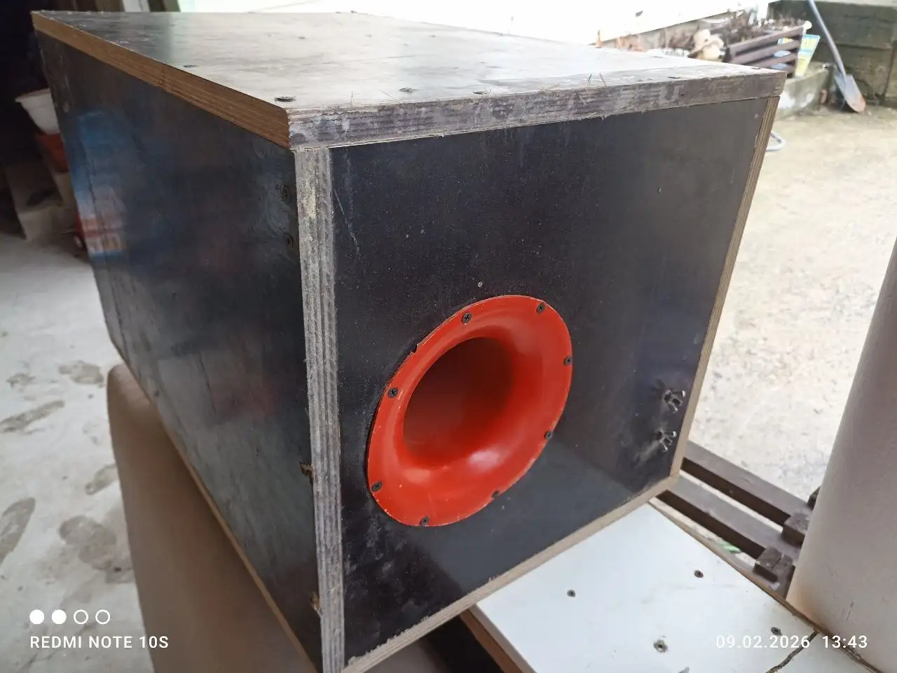 Продажа сабвуферов в коробе - Аудиотехника (Электроника) в Краснодар