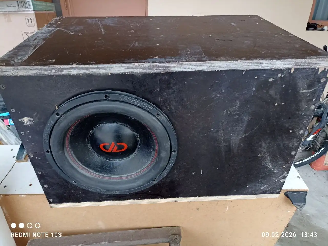 Продажа сабвуферов в коробе - Аудиотехника (Электроника) в Краснодар