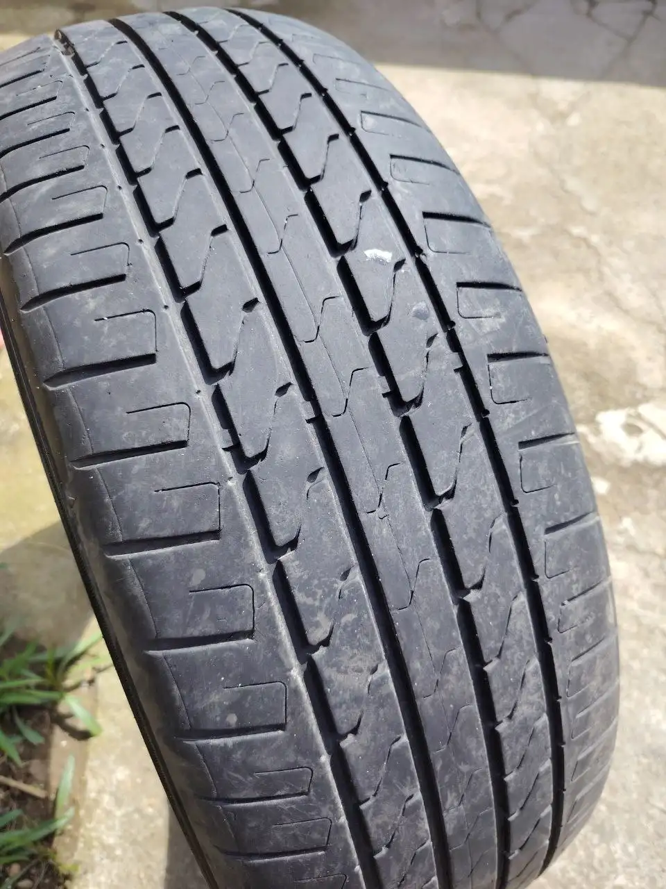 Шина 225/55/R19 в хорошем состоянии - Шины и диски (Авто) в Кропоткин