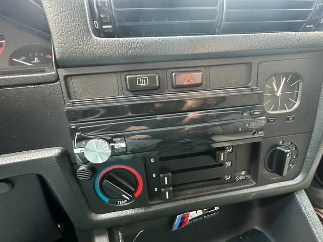 Блютуз с карплеем и камерой заднего вида для авто - Внедорожники/кроссоверы в Краснодар