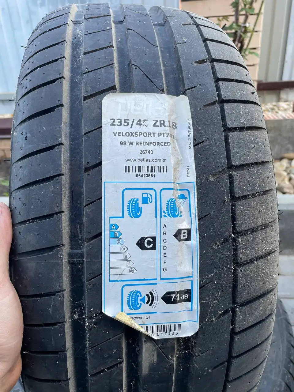 Продажа резины и колес R18-R20 - Шины и диски (Запчасти) в Краснодар