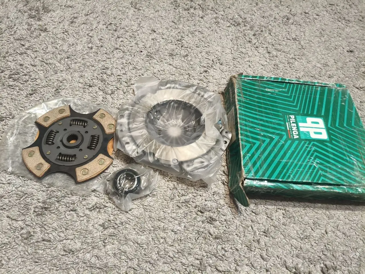 Продам комплект на 16 кл мотор - Запчасти (Авто) в Краснодар