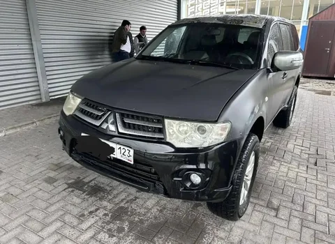 Mitsubishi Pajero Sport 2014 - частное объявление в Горячий Ключ