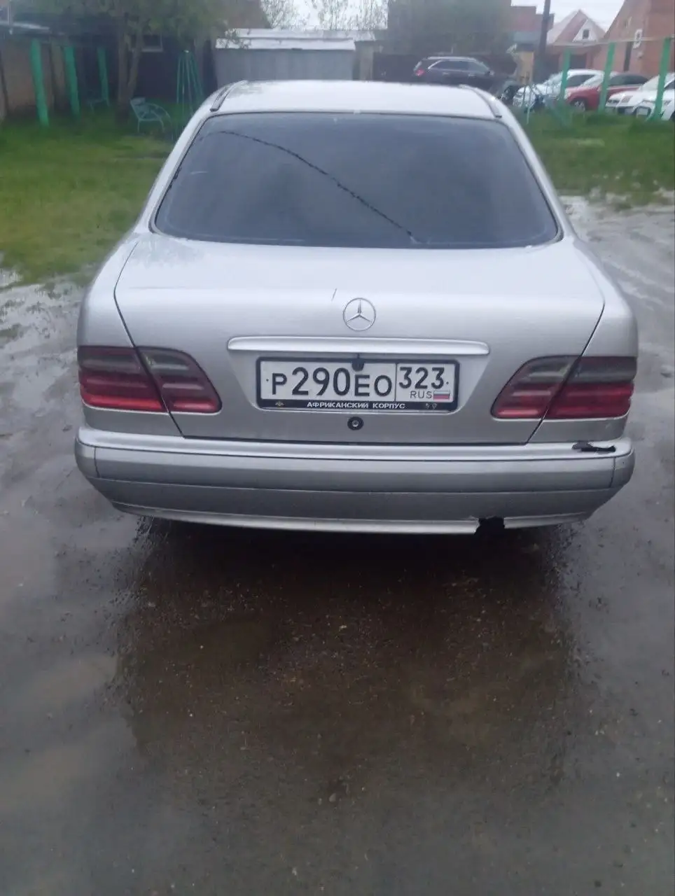 Mercedes-Benz E-класс 2001 года - Легковые автомобили (Авто) в Краснодар