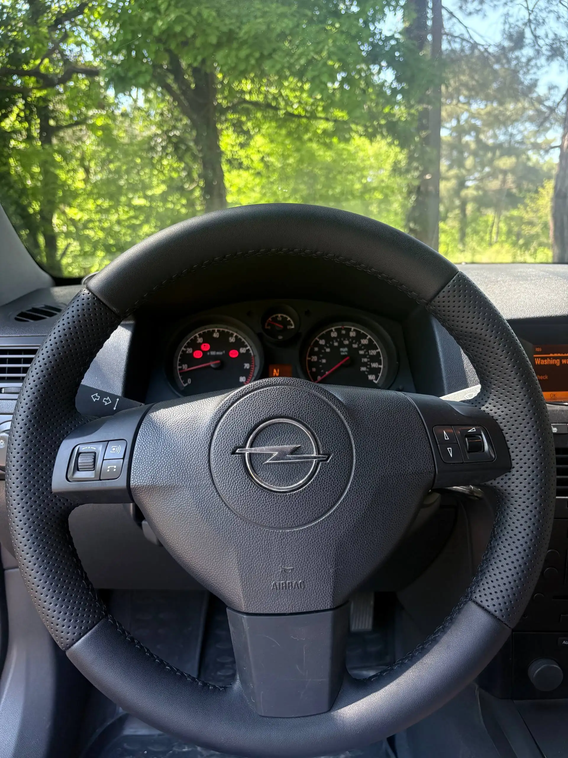 Opel Astra H GTC 2010 - Легковые автомобили (Авто) в Ольгинка