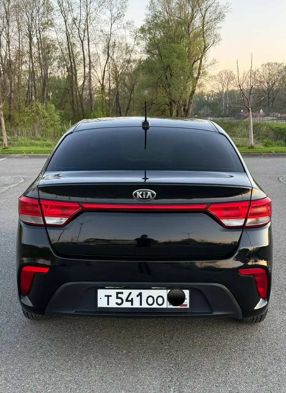 Киа Рио 2019г, 1.6 АТ, 175000 км - Легковые автомобили (Авто) в Курганинск