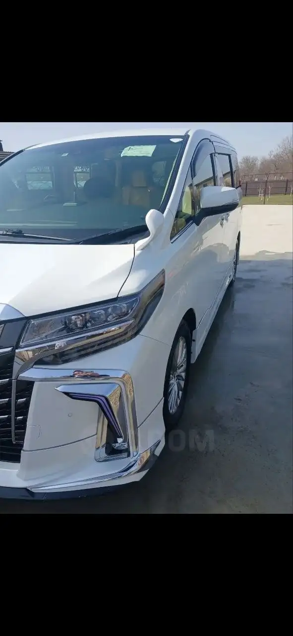 Toyota Alphard 2018 в идеальном состоянии - Toyota Alphard (Авто) в Анапа