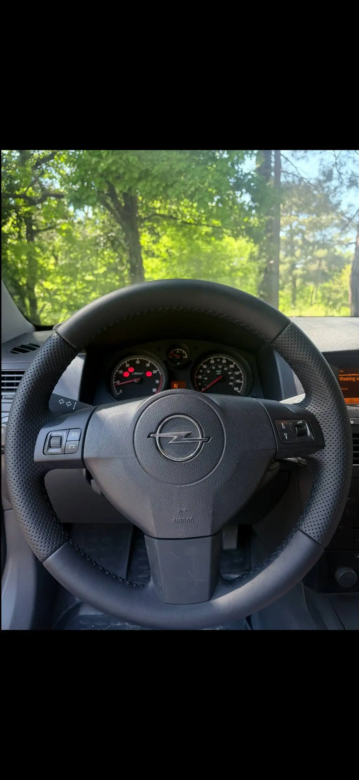 Продажа Opel Astra H GTC 2010 - Легковые автомобили (Авто) в Краснодар