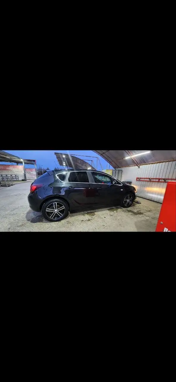 Opel Astra 2011 - Легковые автомобили (Авто) в Краснодар