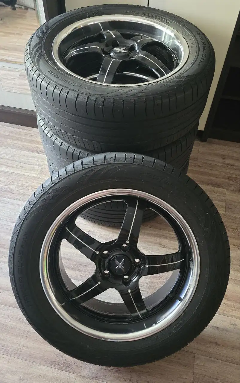 Продам диски KYOWA RACING KR-591 CBKV1 с шинами NOKIAN HAKKA - Диски и шины (Авто) в Краснодар