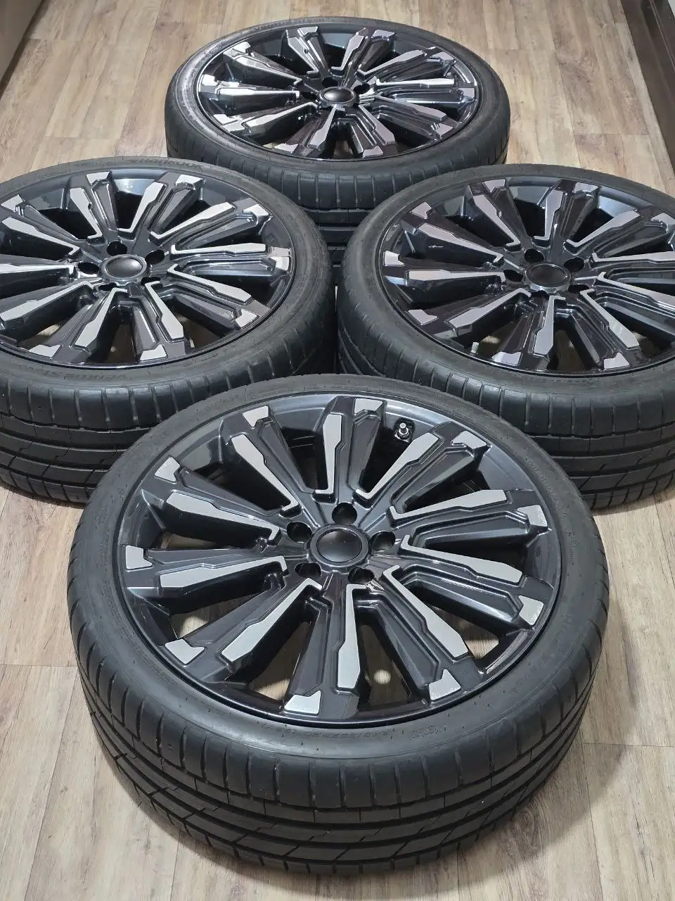 Комплект колёс 20″ для Audi, VW, Skoda, Mercedes - Колёса и шины (Авто) в Краснодар