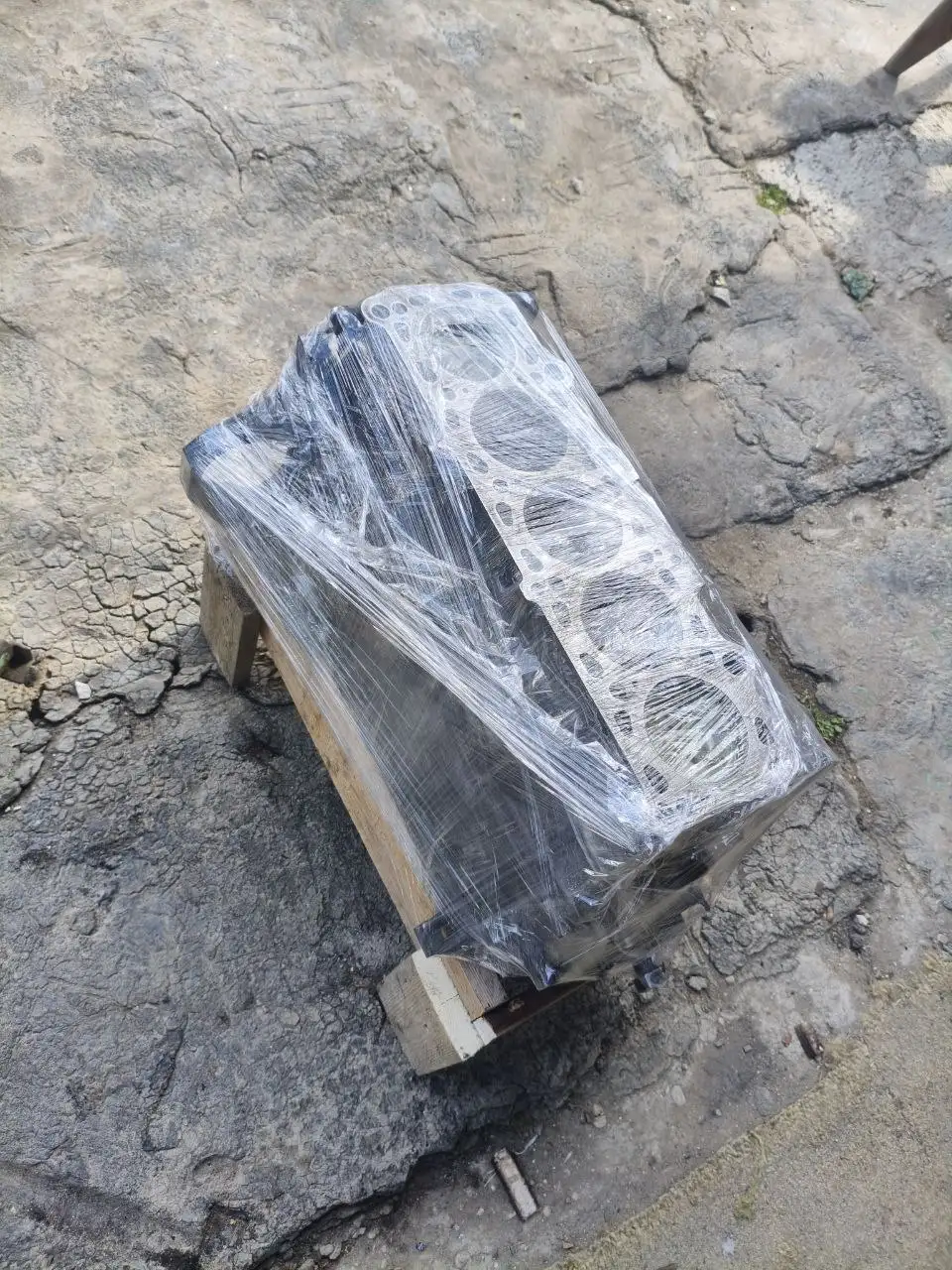 Низ блока Ауди 2.1KG - Двигатель и навесное (Авто) в Краснодар