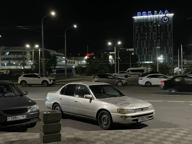Toyota Corolla 1994 в хорошем состоянии - частное объявление в Тихорецк