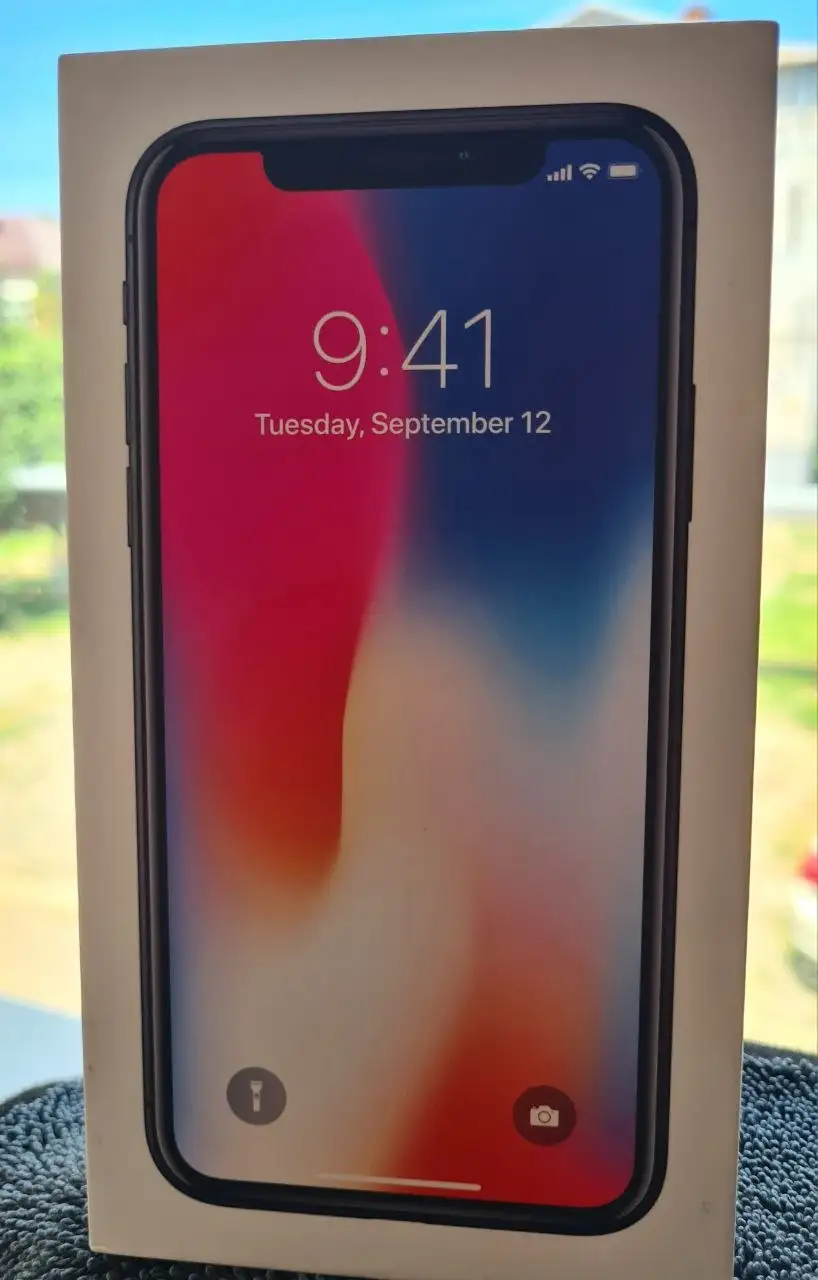 iPhone X 64 ГБ - Смартфоны и гаджеты (Электроника) в Темрюк