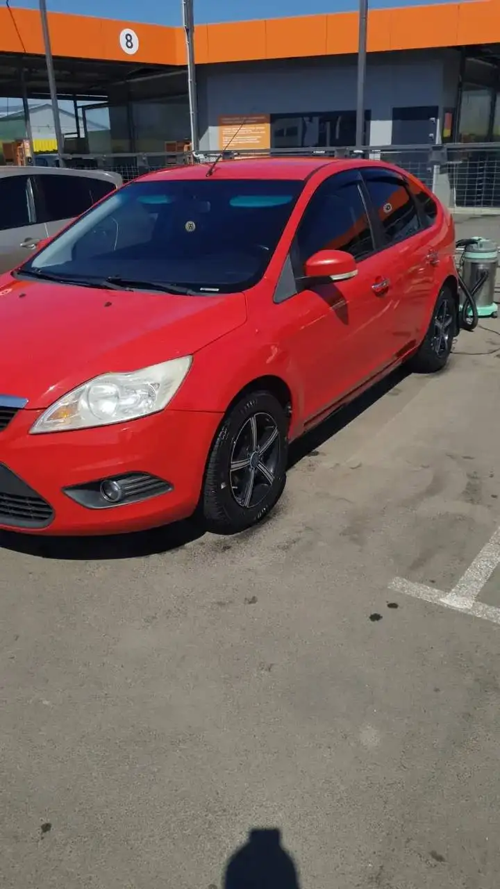 Ford Focus 2011 - Авто в Краснодар