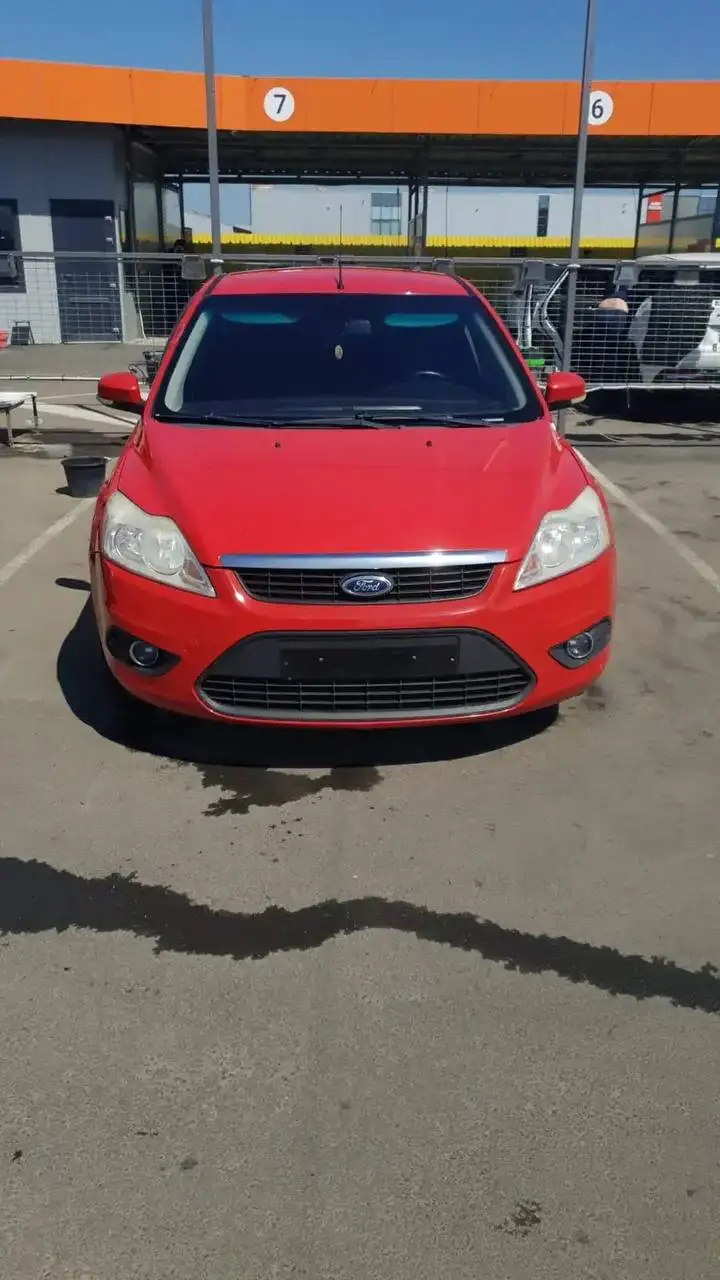 Ford Focus 2011 - Авто в Краснодар