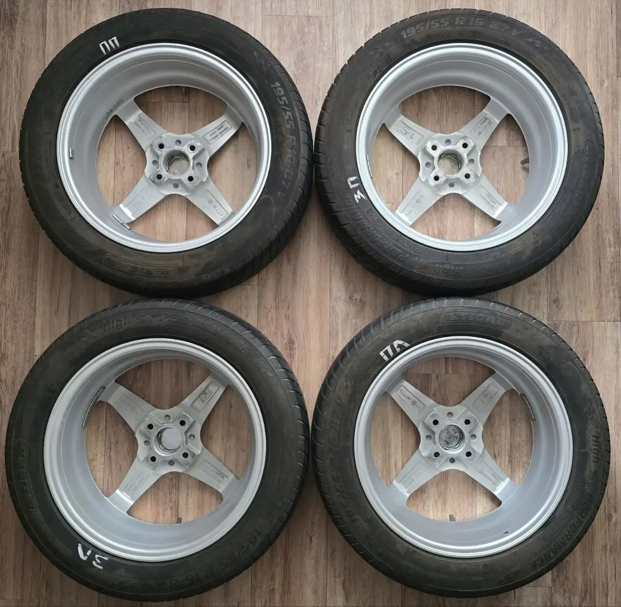 Комплект колёс X-RACE в сборе 16" - Колёса и шины (Авто) в Краснодар