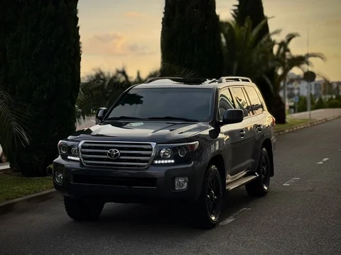 Toyota Land Cruiser 200 2008 - частное объявление в Адлер