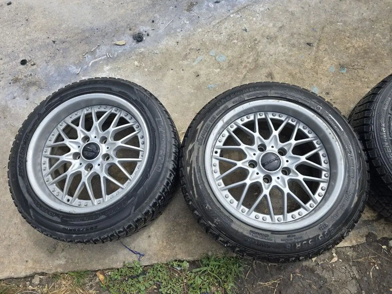 Продам разноширокие R16 5/114 на зимней резине - Шины и диски (Авто) в Краснодар
