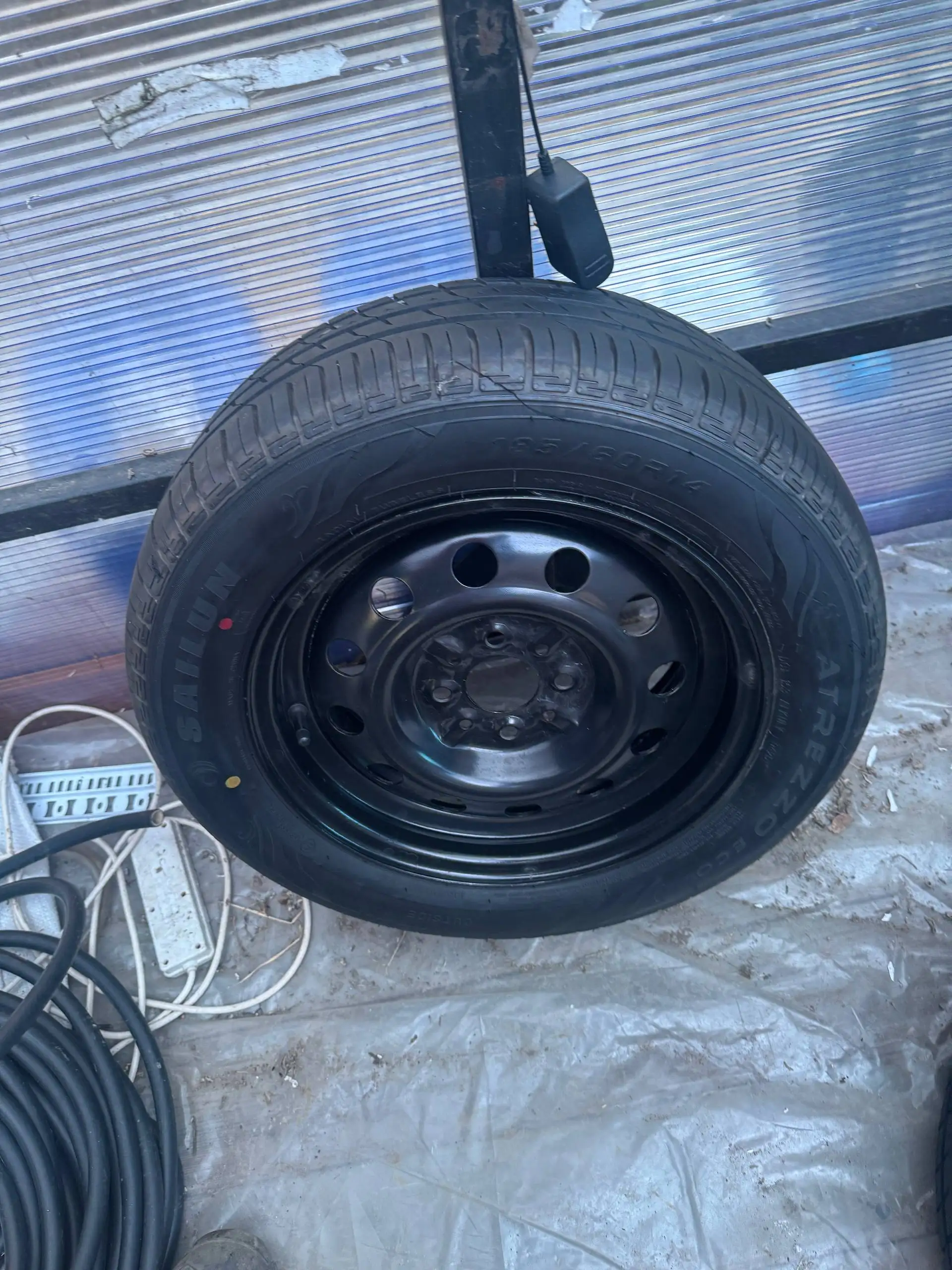Продам летние покрышки Сайлун R14 с штамповаными дисками - Авто в Краснодар