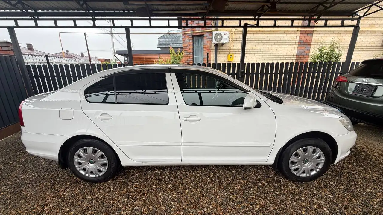 Skoda Octavia 2013 - Легковые автомобили (Авто) в станица Гостагаевская