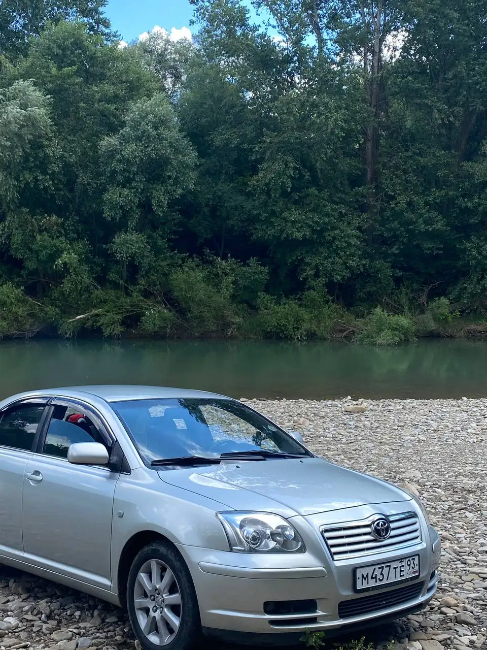 Toyota Avensis 2004 в хорошем состоянии - Toyota Avensis (Авто) в Усть-Лабинск