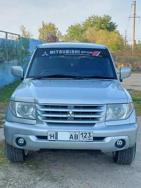 Mitsubishi Pajero iO 2001 - частное объявление в Темрюк