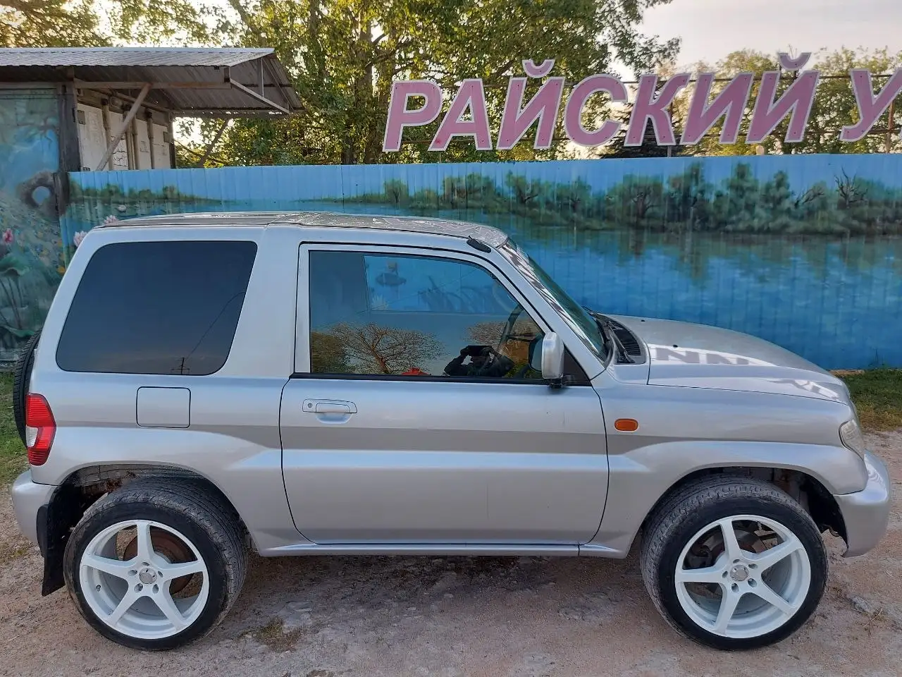 Mitsubishi Pajero iO 2001 - Легковые автомобили (Авто) в Темрюк