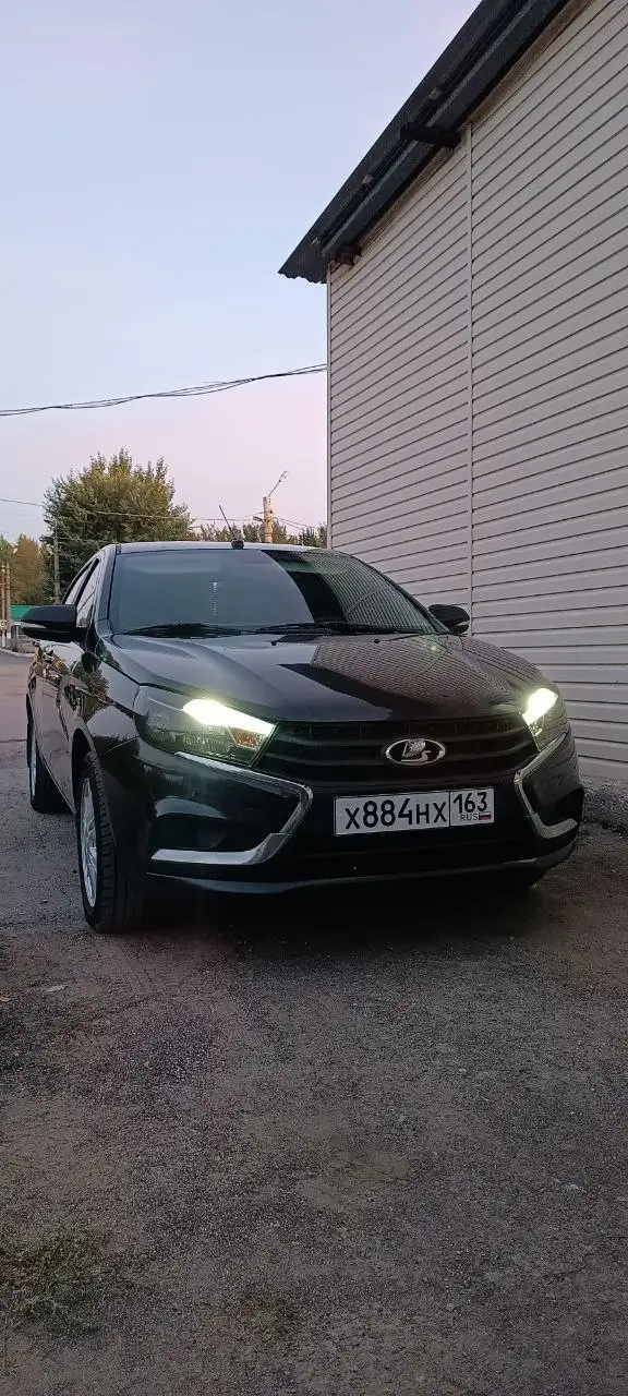 Продажа Лады Весты 2017 года - Легковые автомобили (Авто) в Самара