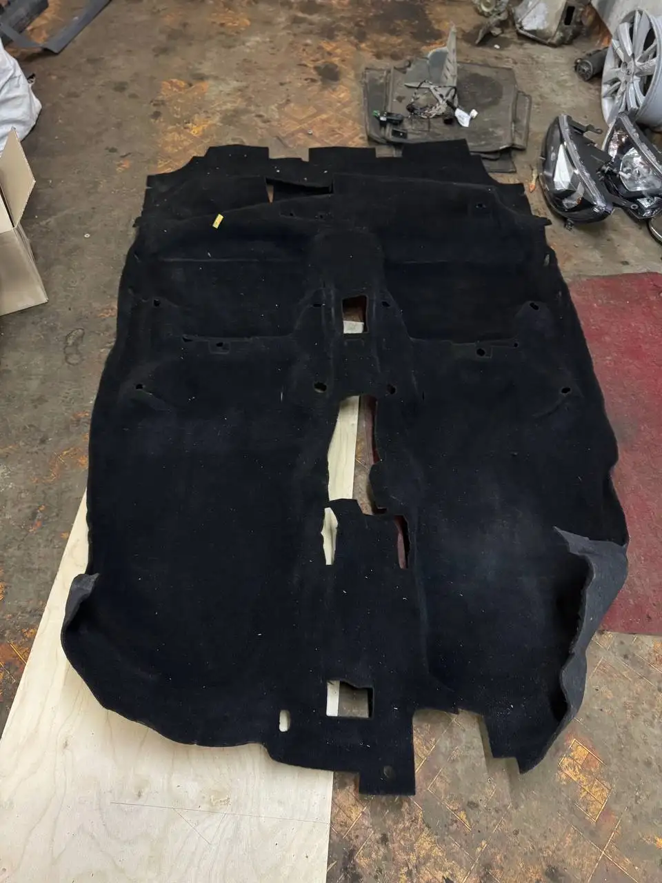 Крышка багажника - Запчасти (Авто) в Самара